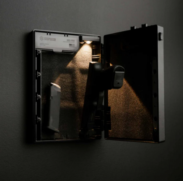 StopBox USA - Motion Sensor Light - SBML01BL