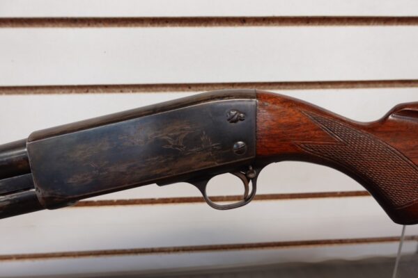 1949 ITHACA MODEL 37 12 GA 2 3/4" FACTORY ENGRAVED GAME SCENE
