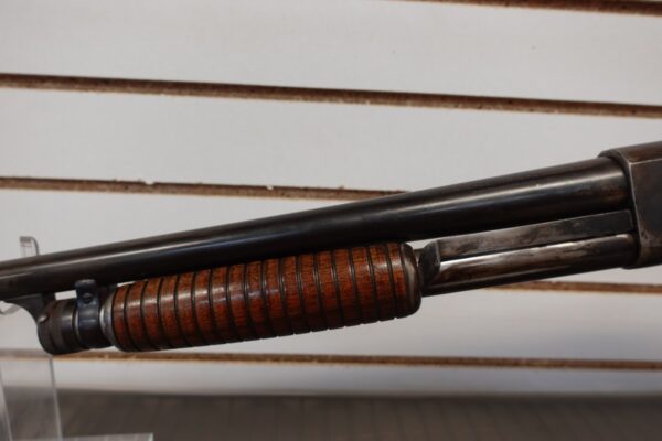 1949 ITHACA MODEL 37 12 GA 2 3/4" FACTORY ENGRAVED GAME SCENE