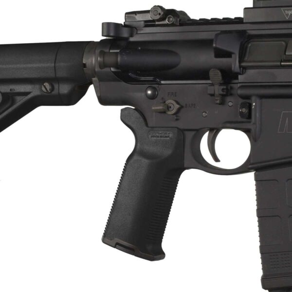 https-images.coreware.com-images-products-98766-14219290__45508.jpg Magpul Industries MOE-K2+ GRIP AR15/M4 BLK - MAG532-BLK
