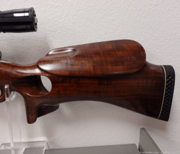 Custom Remington 700 7MM w/Scope Fluted Barrel Calaro Walnut Stock- C6228874- PRE-OWNED