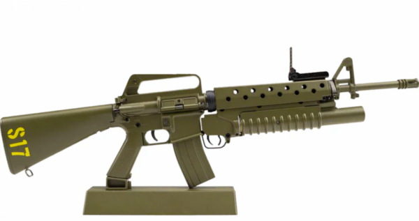 screenshot-2025-08-29-101107__27887.png GOAT GUNS MINIATURE M16 Grenadier Model - Green "S17"
